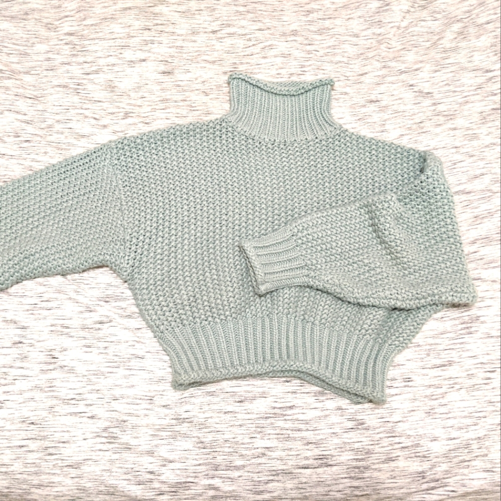 H&M Chunky Blue Wide Sleeve Ribbed Turtleneck Knit Sweater Size XS Cropp…